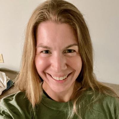 Amy Scheible Profile Pic